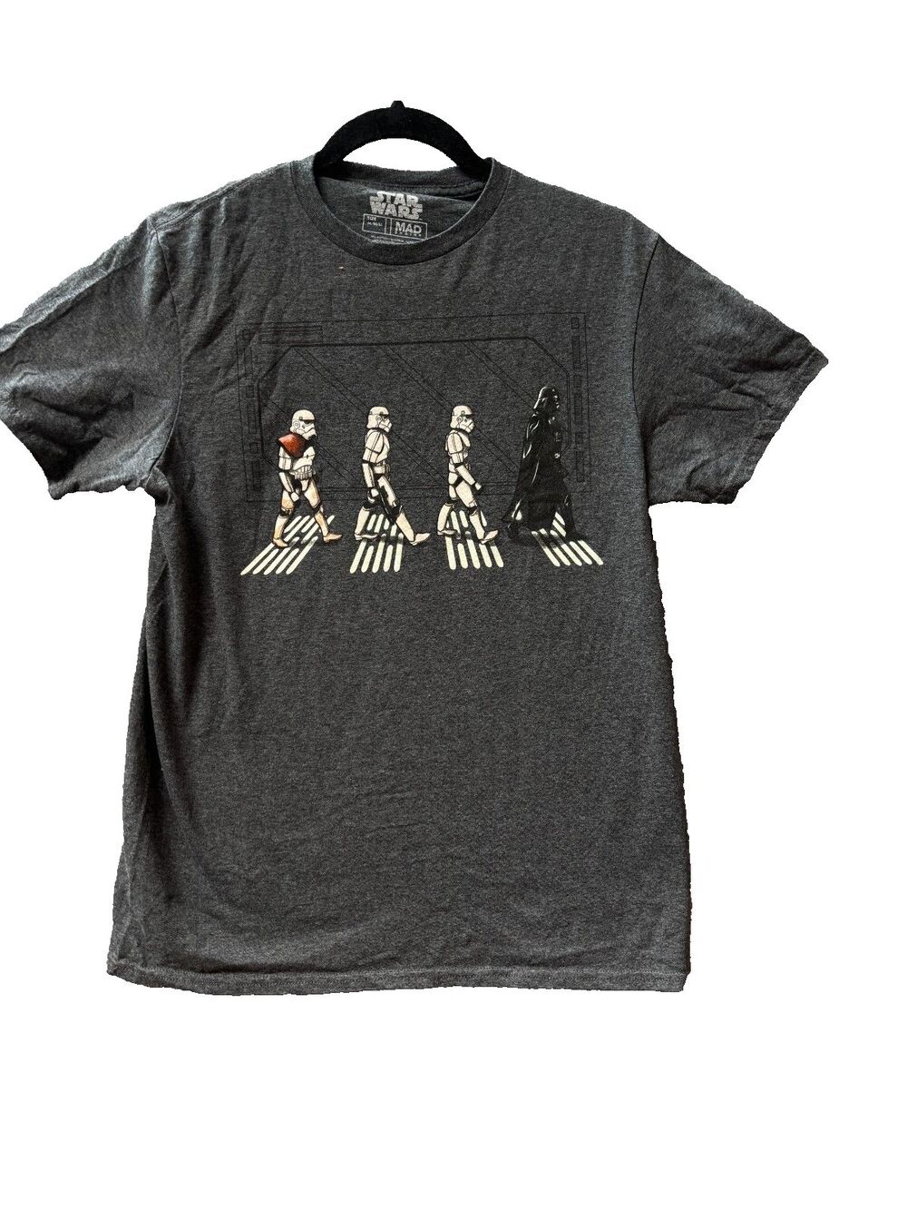 Star Wars Mad Engine "Abbey Road" Parody Graphic T-Shirt - Gray Men's Medium